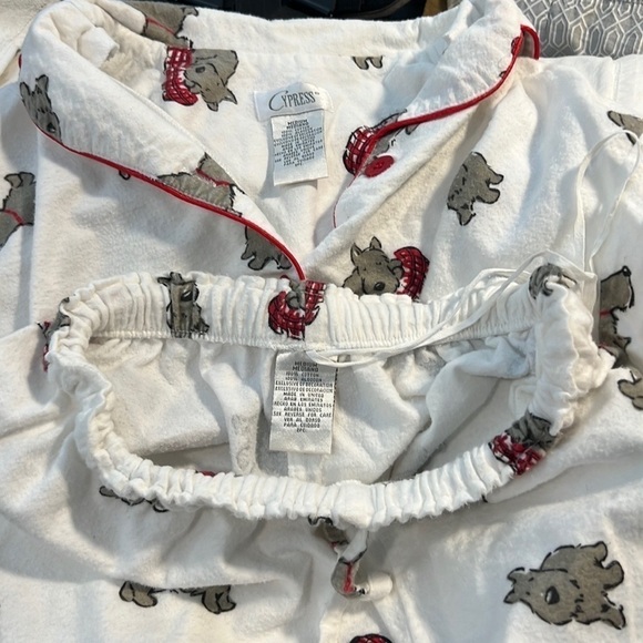 🐾Cypress,Scottie Dog Flannel Pajamas Set, Excellent Condition, Price is Firm, M - Picture 2 of 9